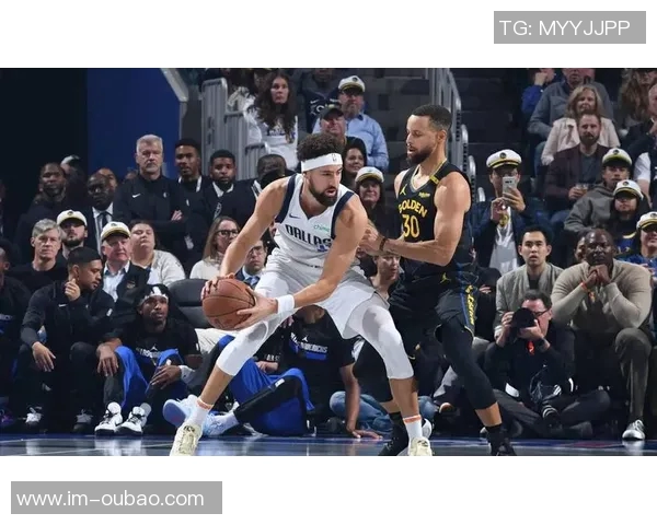 铁林建议勇士若无争冠希望应考虑交易克莱共同体面收官 铁林建议勇士若无争冠希望应考虑交易克莱共同体面收官