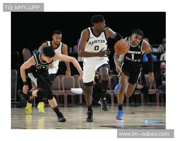 骑士队正式签下双向前锋汤姆林续约两年合同总值300万